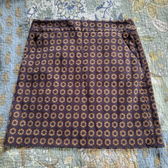 Loft | Mod Floral Mini Skirt - Picture 1 of 5